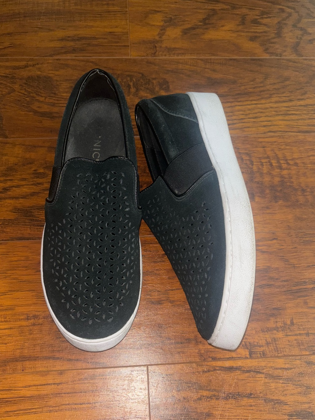 Vionic Kani Black Suede Perforated Casual Sneakers White Sole Slip-On Loafers